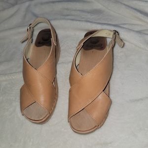 Wooden sole sandals